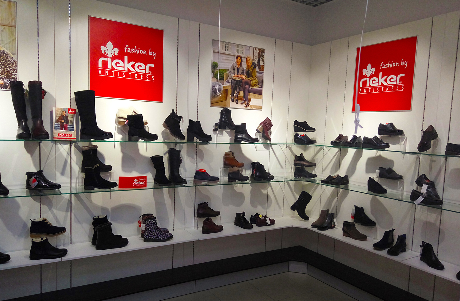 Фирменные магазины обуви "RIEKER"